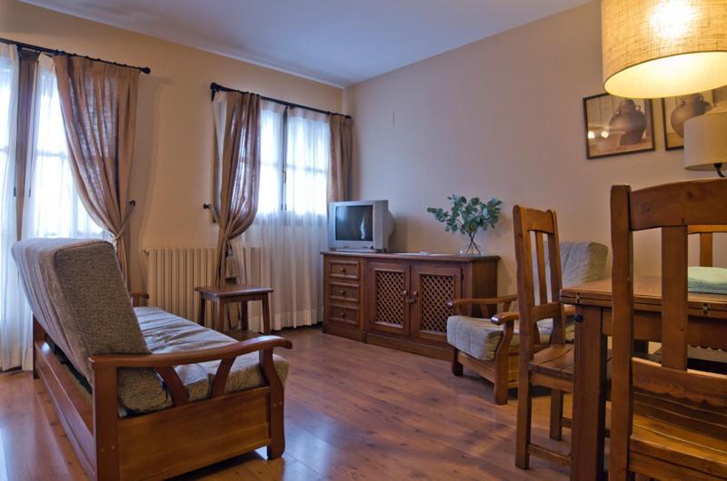 Apartamentos Casa Lavedan Tramacastilla de Tena Room photo